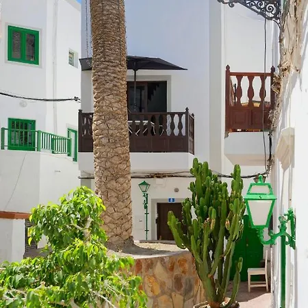 The Palm House شقة